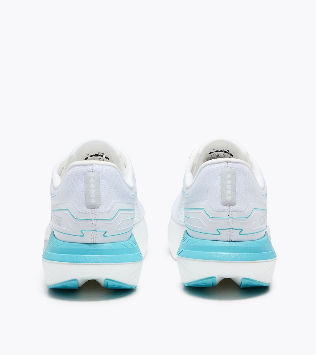 Diadora Women's CORSA - The Aid Station Running Supply