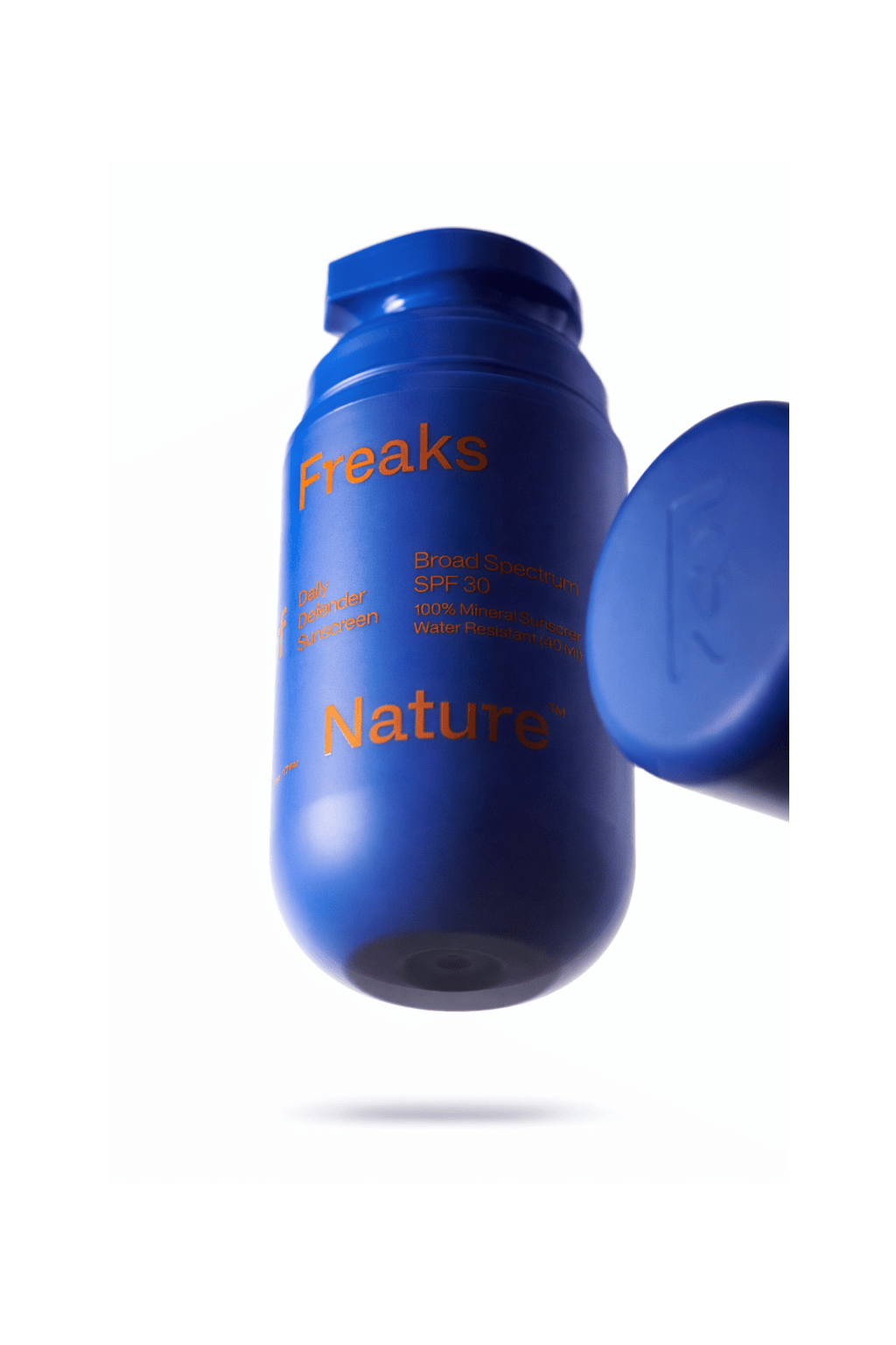 Freaks of Nature Daily Defender SPF30 - The aid station running supply