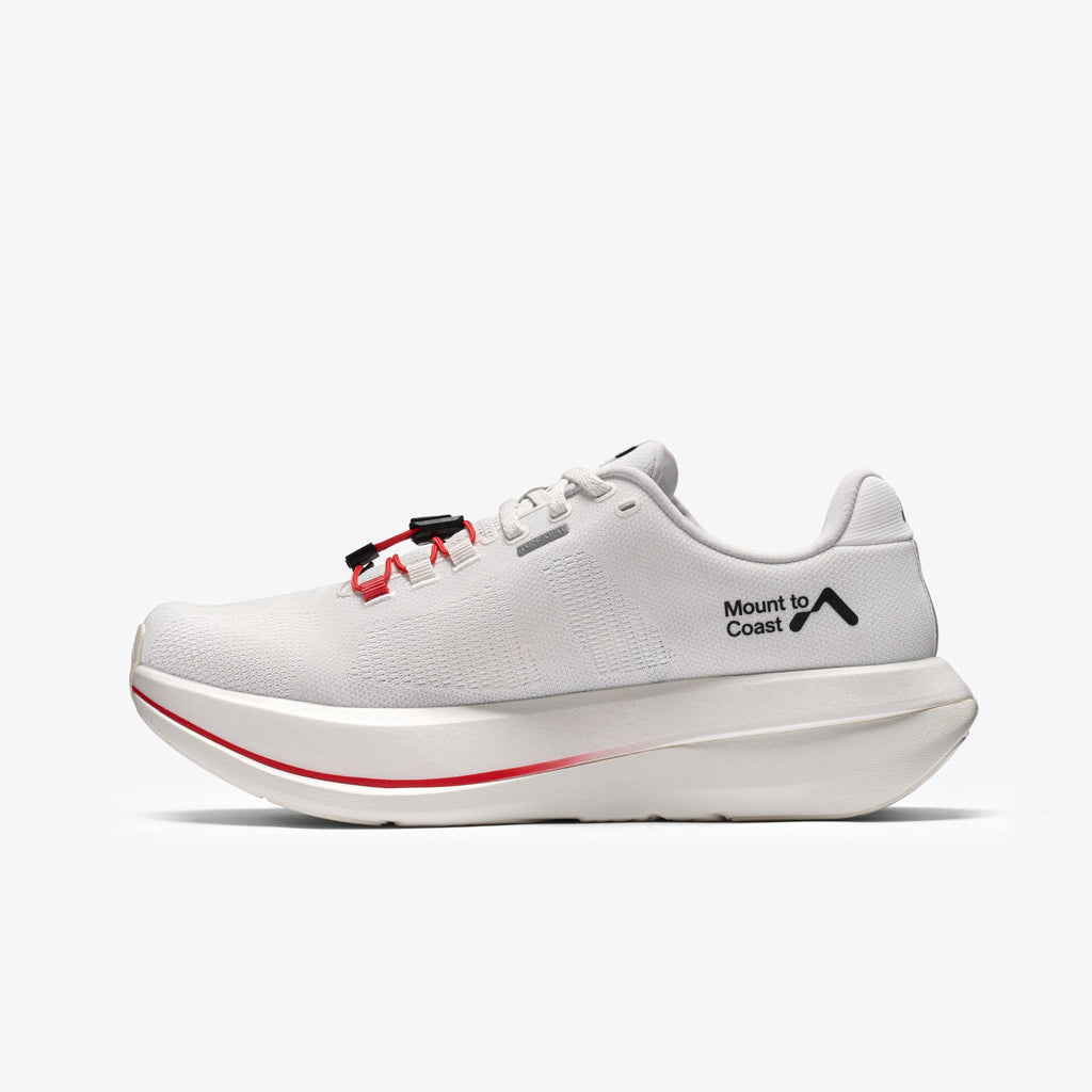 Mount to Coast C1 Men's Pulse - The aid station running supply