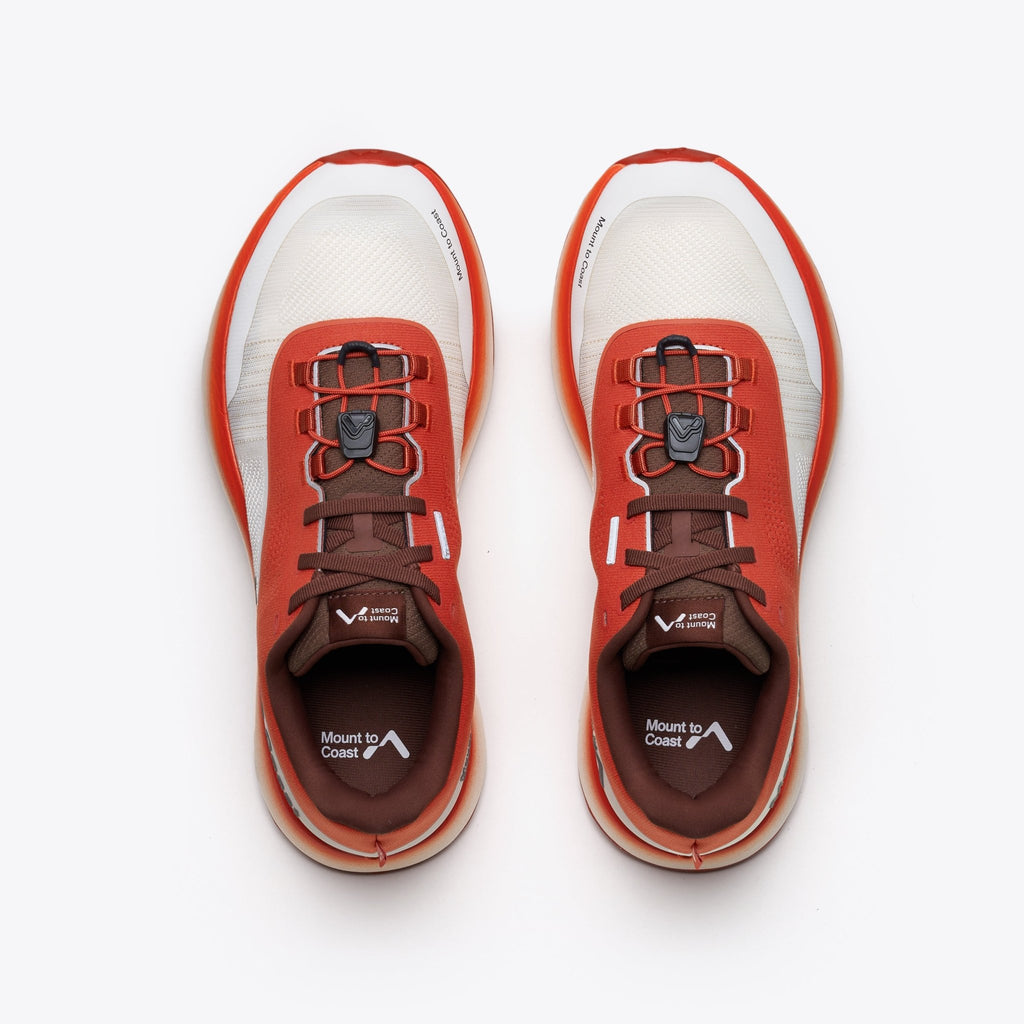 Mount to Coast H1 - Men's Sedona - The aid station running supply