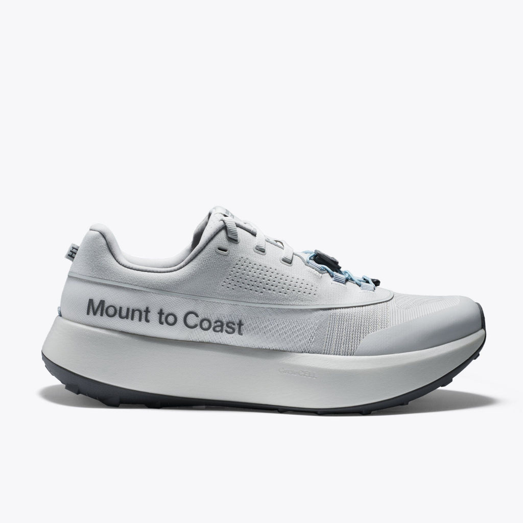 Mount to Coast H1 - White Sands - the aid station running supply
