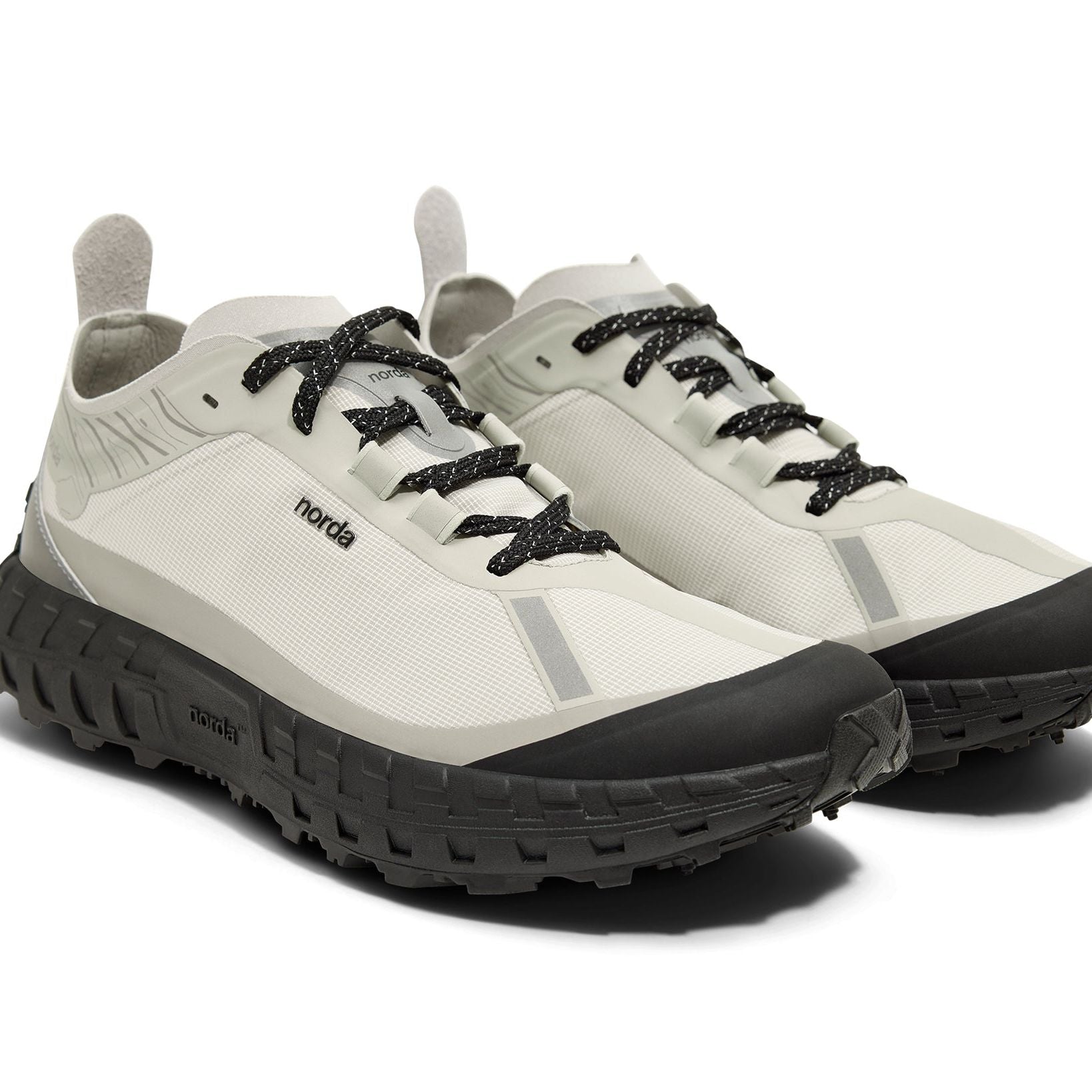 norda 001a - Cinder - the aid station running supply