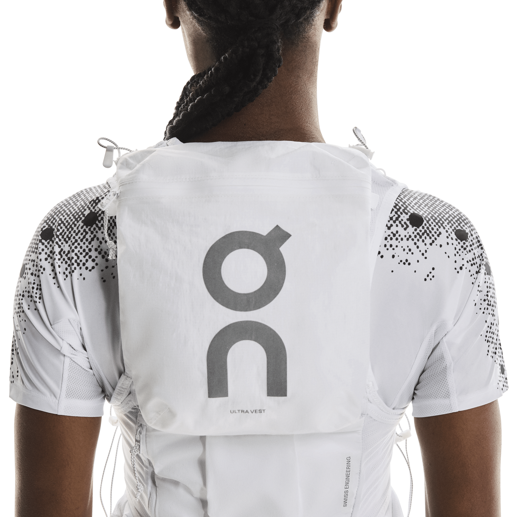 On Ultra Vest Pro White - the aid station running supply