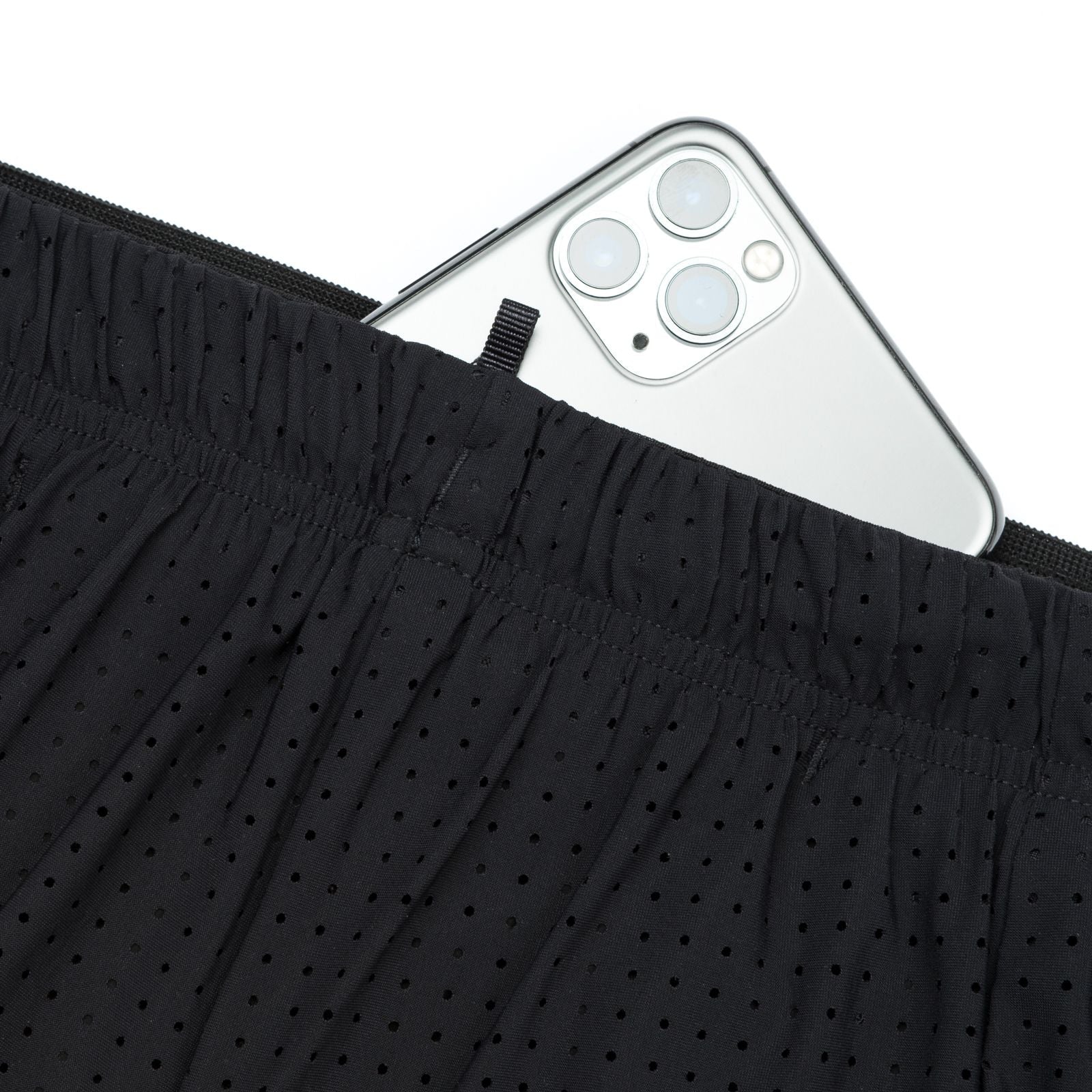 Satisfy Space - O 2.5 Short Men's Black - the aid station running supply