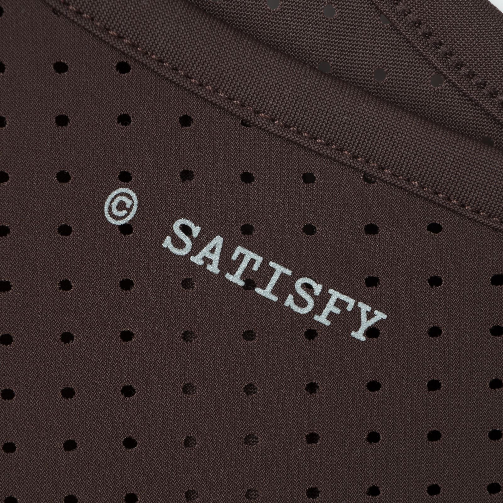 Satisfy Space - O Singlet Men's Deep Mahogany - the aid station running supply