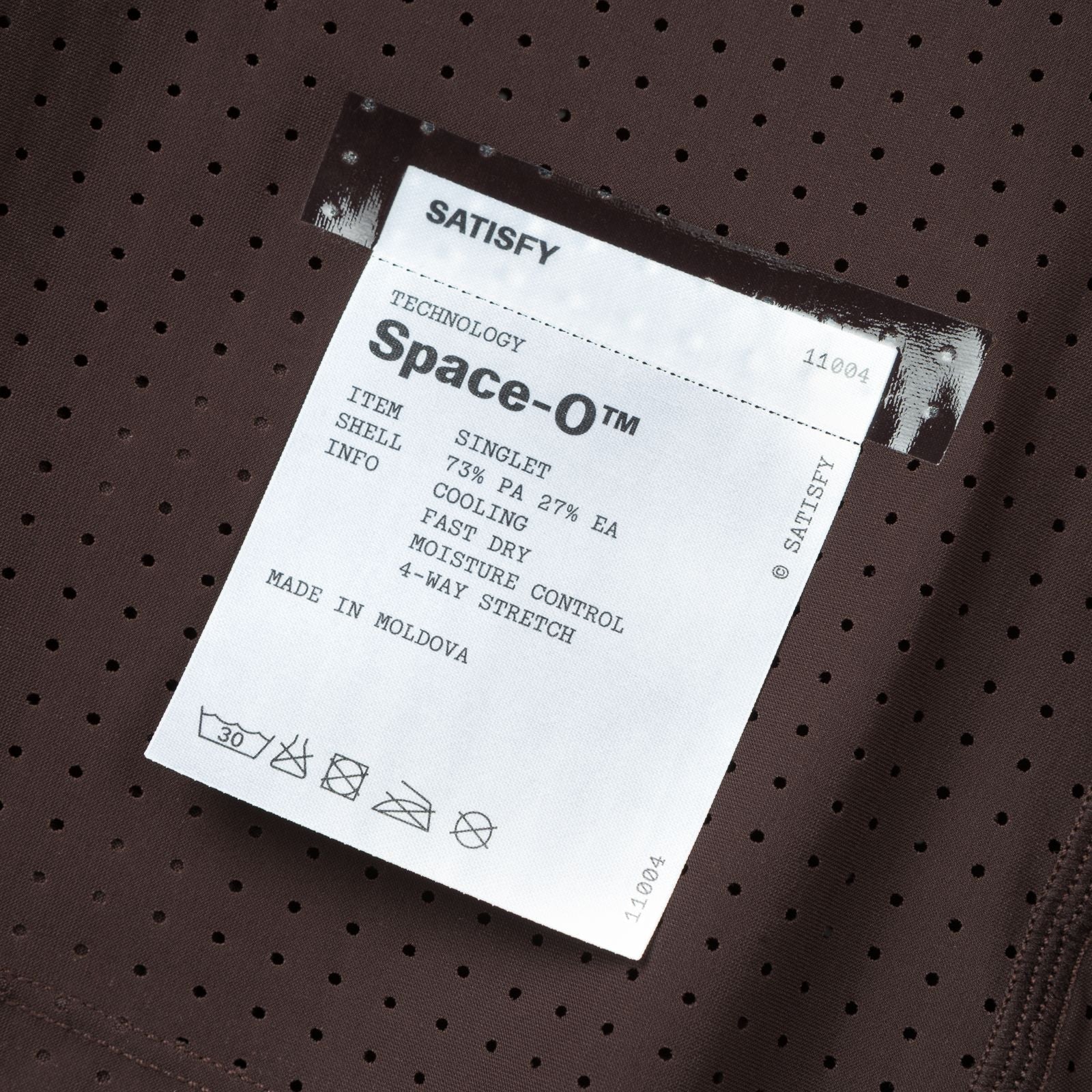 Satisfy Space - O Singlet Men's Deep Mahogany - the aid station running supply