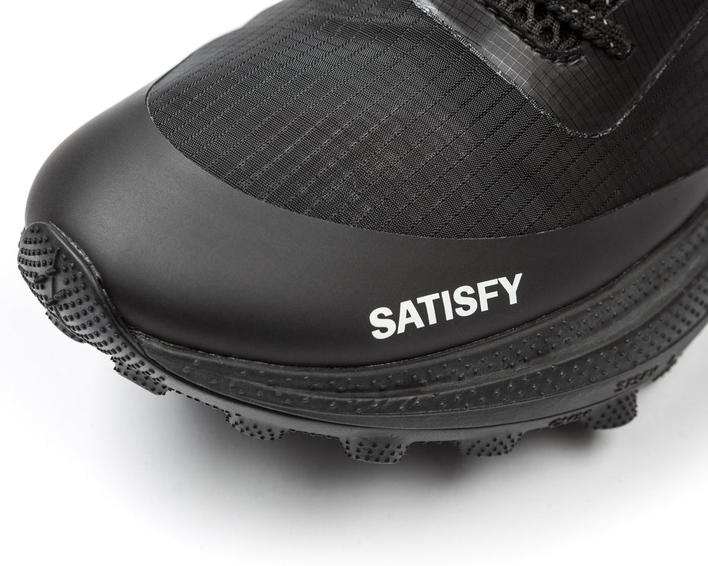 Satisfy TheROCKER Jet Black - The aid station running supply